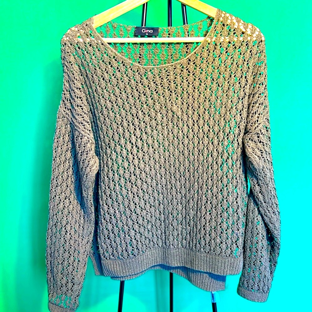 Gina L Openwork Sweater Slits on Sides Feminine Knitted Dark Green Long Sleeves